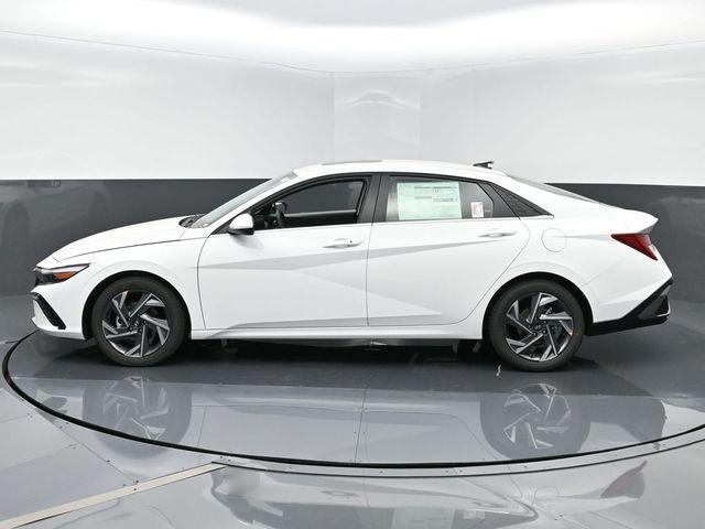 new 2025 Hyundai Elantra car, priced at $27,810