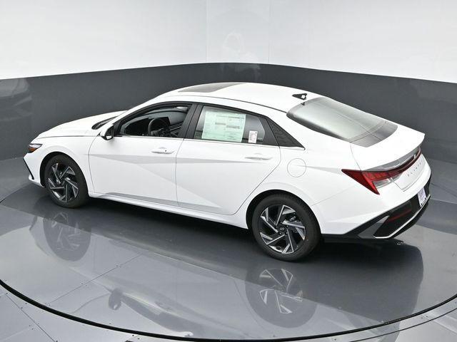 new 2025 Hyundai Elantra car, priced at $27,810