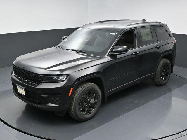 new 2025 Jeep Grand Cherokee car, priced at $46,255