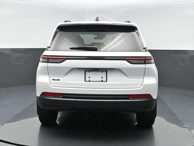 new 2025 Jeep Grand Cherokee car, priced at $42,540