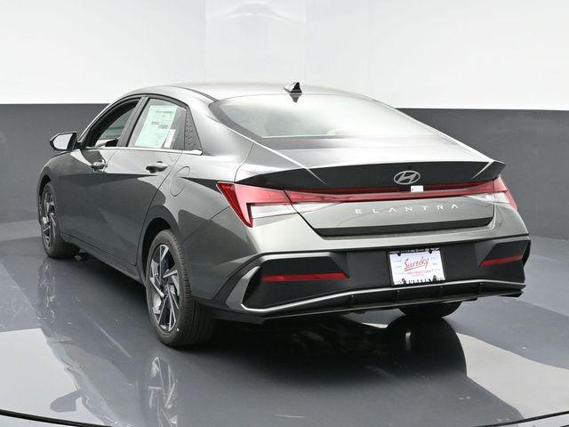 new 2025 Hyundai Elantra car, priced at $27,235