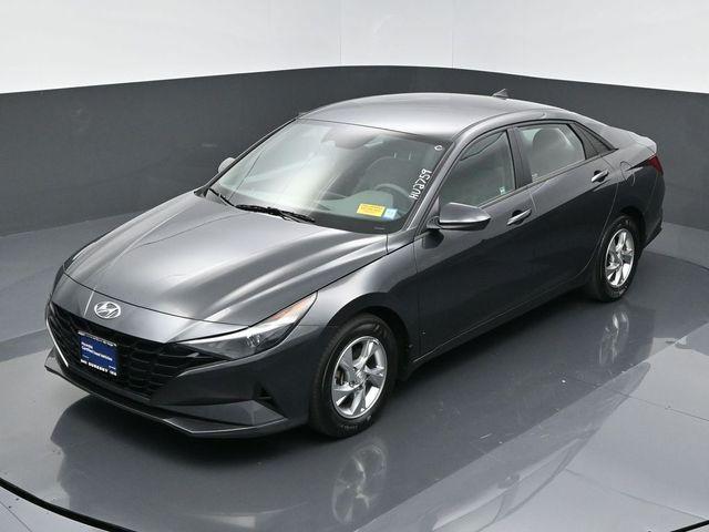 used 2022 Hyundai Elantra car