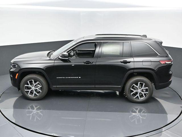 new 2025 Jeep Grand Cherokee car, priced at $49,810