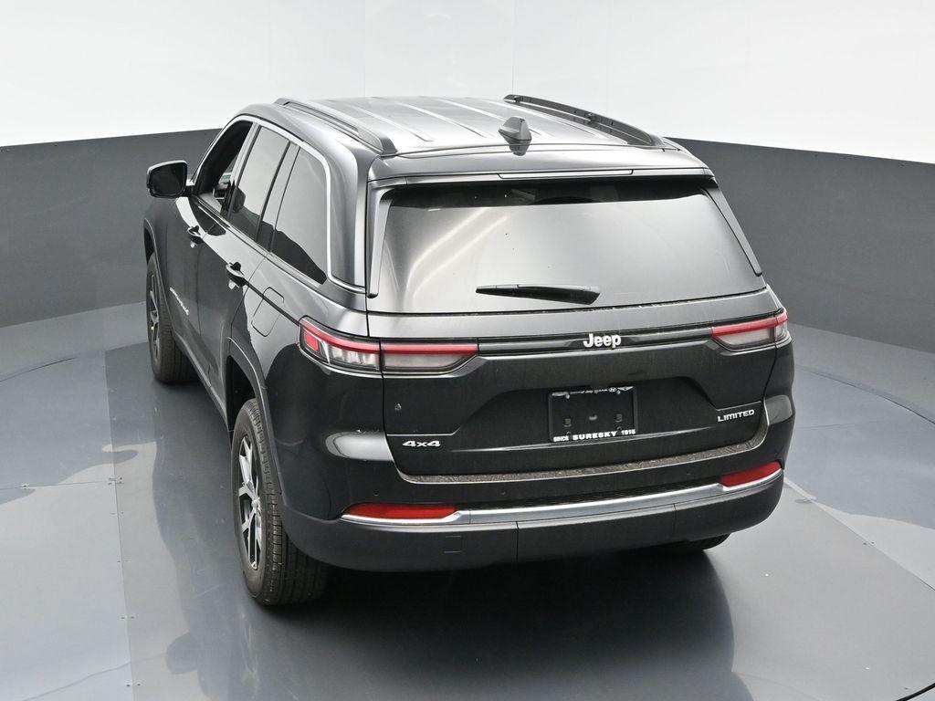 new 2025 Jeep Grand Cherokee car, priced at $41,745