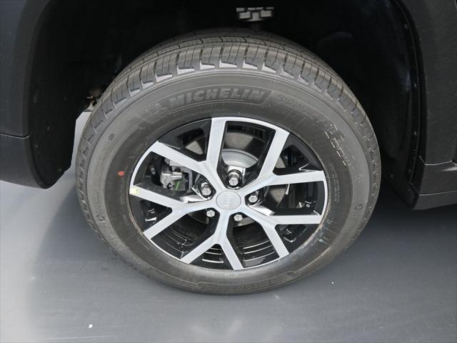 new 2025 Jeep Grand Cherokee car, priced at $47,495