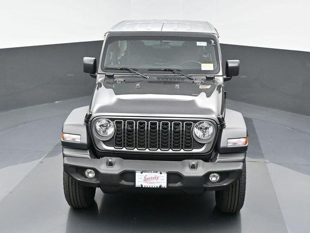 new 2025 Jeep Wrangler car, priced at $39,245