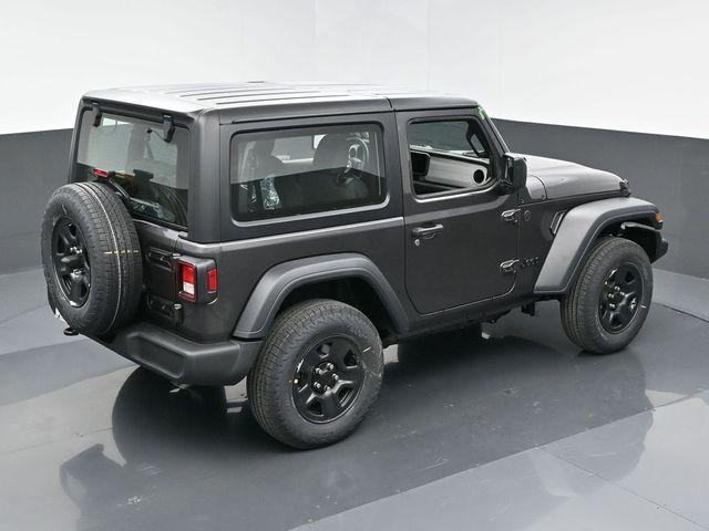 new 2025 Jeep Wrangler car, priced at $39,245