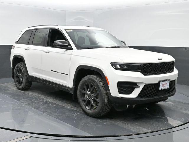 new 2025 Jeep Grand Cherokee car, priced at $46,360