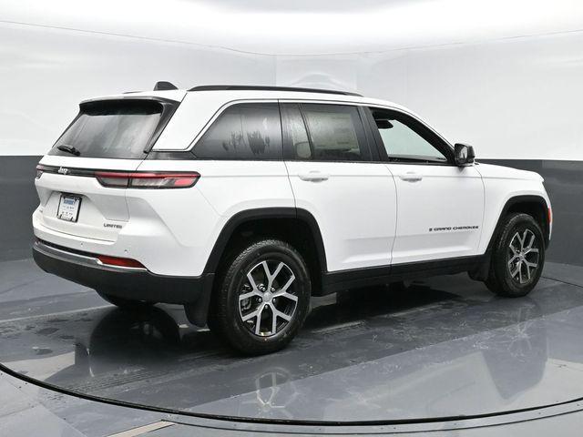 new 2025 Jeep Grand Cherokee car, priced at $49,640