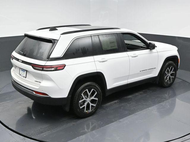 new 2025 Jeep Grand Cherokee car, priced at $49,640