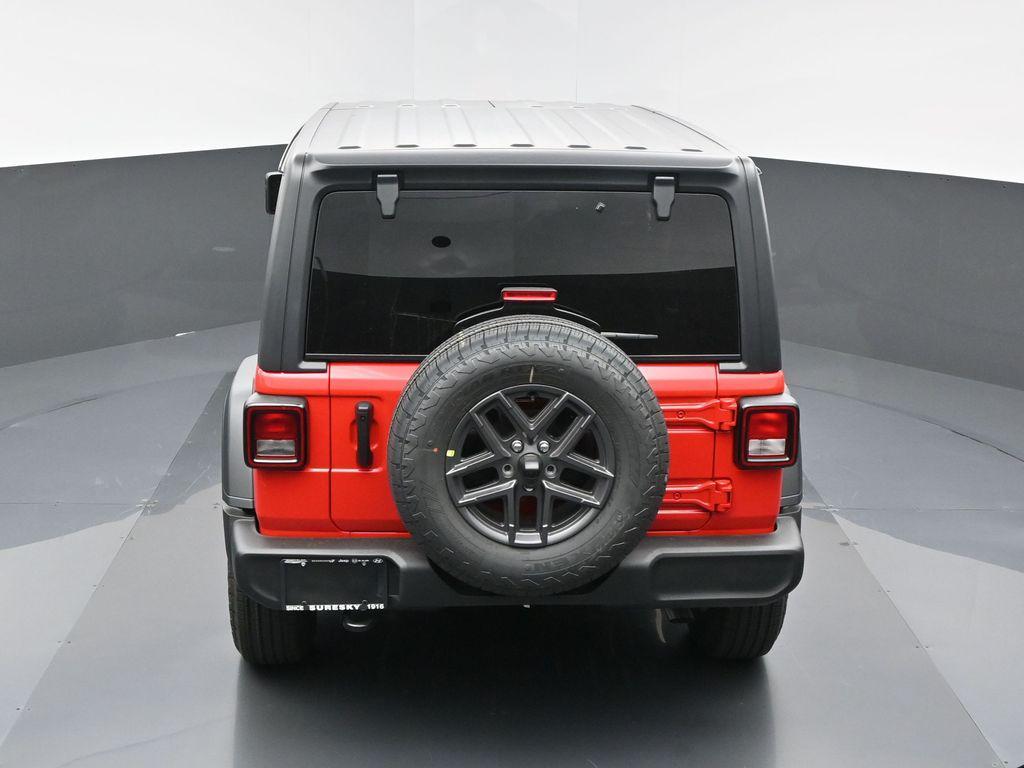 new 2025 Jeep Wrangler car, priced at $47,765