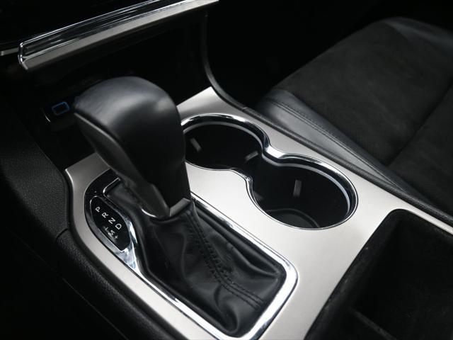 used 2021 Jeep Grand Cherokee car, priced at $22,000