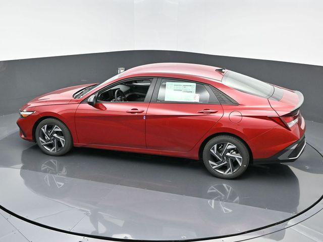 new 2025 Hyundai Elantra car, priced at $25,135