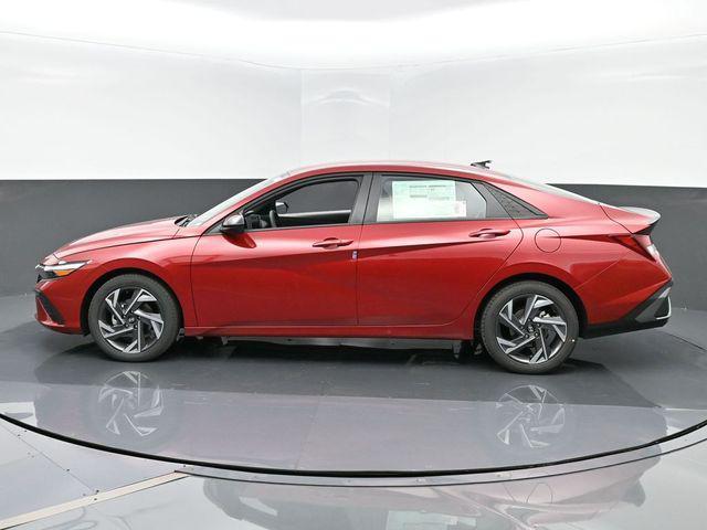 new 2025 Hyundai Elantra car, priced at $25,135