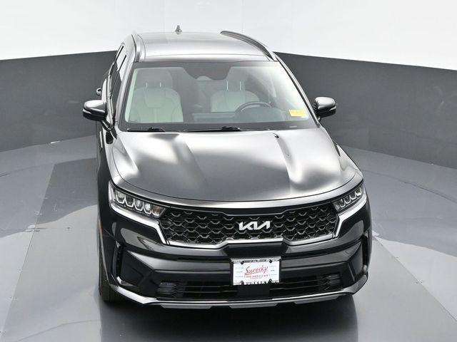 used 2023 Kia Sorento car, priced at $30,401