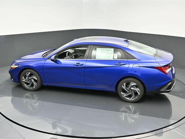 new 2025 Hyundai Elantra car, priced at $27,235