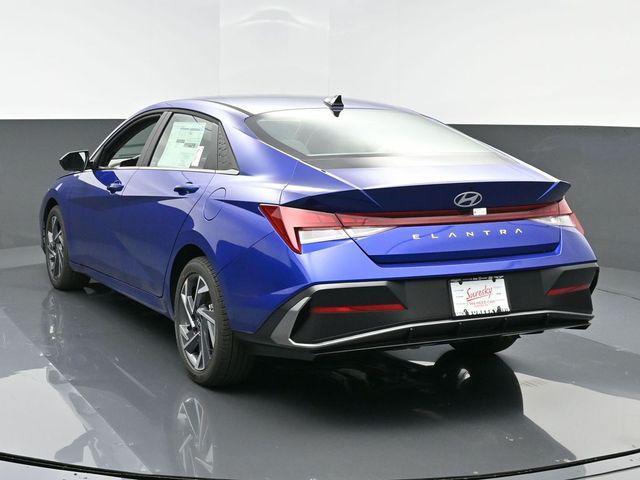 new 2025 Hyundai Elantra car, priced at $27,235