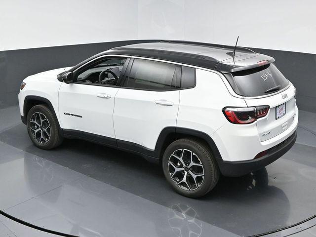 new 2025 Jeep Compass car, priced at $37,115