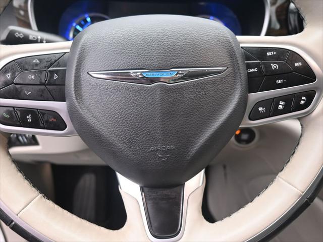used 2021 Chrysler Pacifica Hybrid car, priced at $26,500