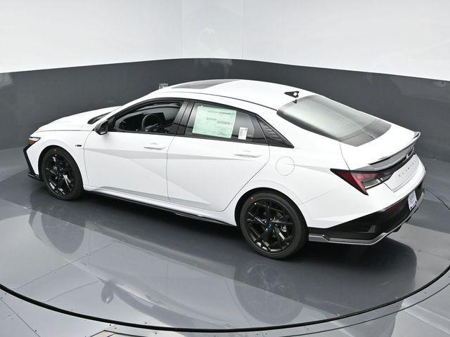 new 2025 Hyundai Elantra car, priced at $30,385