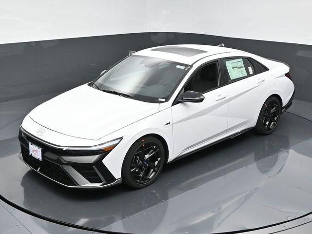 new 2025 Hyundai Elantra car, priced at $30,385