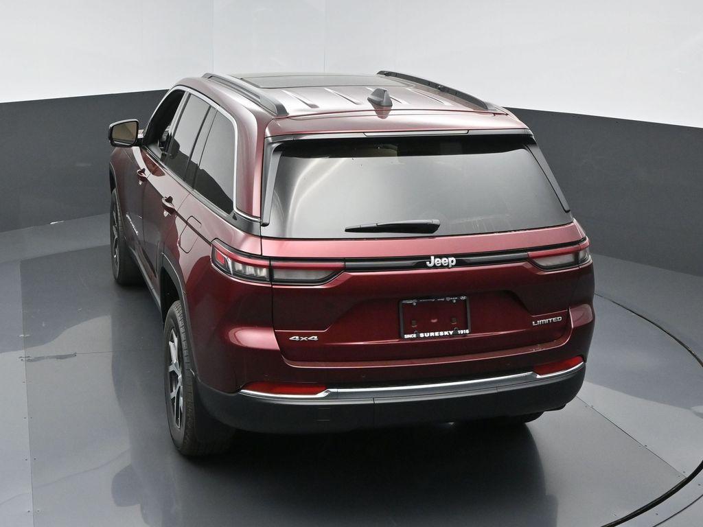 new 2025 Jeep Grand Cherokee car, priced at $46,685