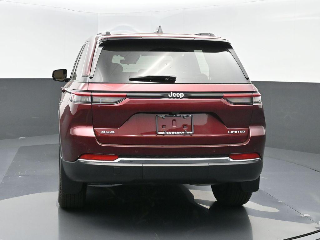new 2025 Jeep Grand Cherokee car, priced at $46,685