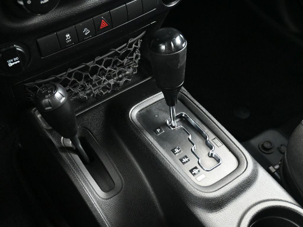 used 2015 Jeep Wrangler Unlimited car, priced at $19,995