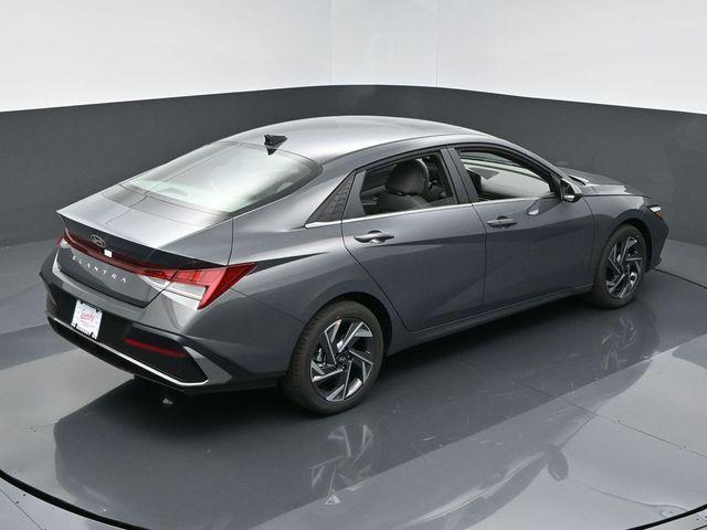 new 2025 Hyundai Elantra car, priced at $27,235