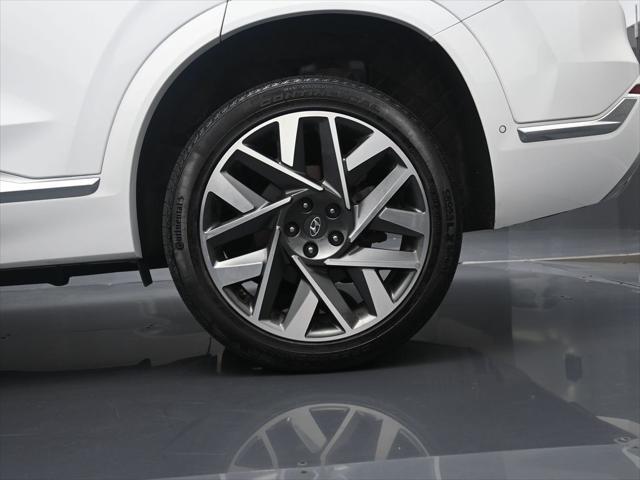 used 2023 Hyundai Santa Fe car, priced at $30,995