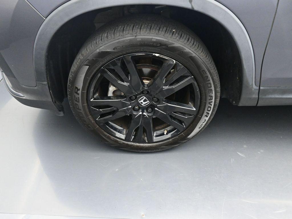 used 2022 Honda Pilot car, priced at $28,695