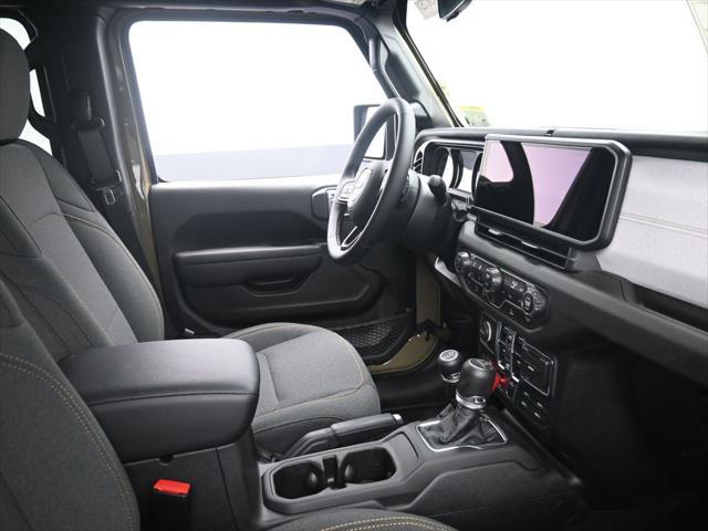 new 2025 Jeep Gladiator car, priced at $48,232