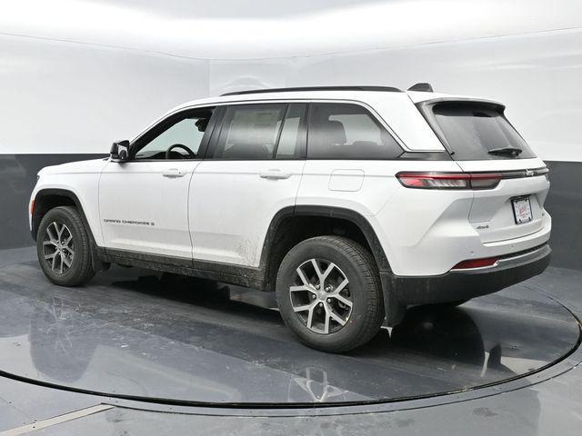 new 2025 Jeep Grand Cherokee car, priced at $49,640