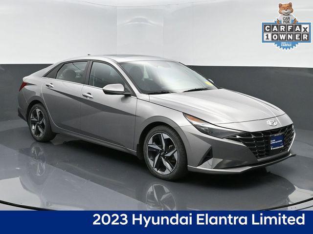 used 2023 Hyundai Elantra car