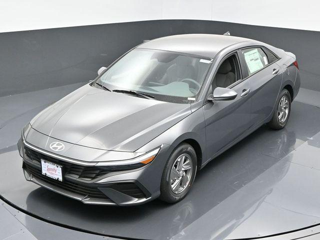 new 2025 Hyundai Elantra car, priced at $23,025