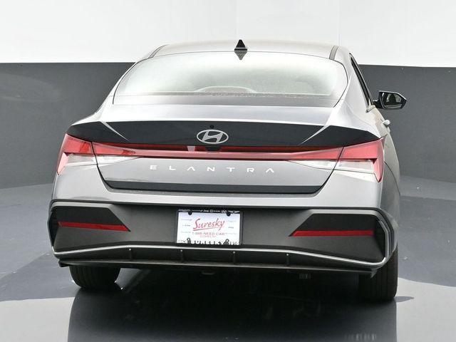 new 2025 Hyundai Elantra car, priced at $23,025