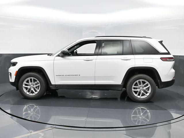 new 2025 Jeep Grand Cherokee car, priced at $43,375