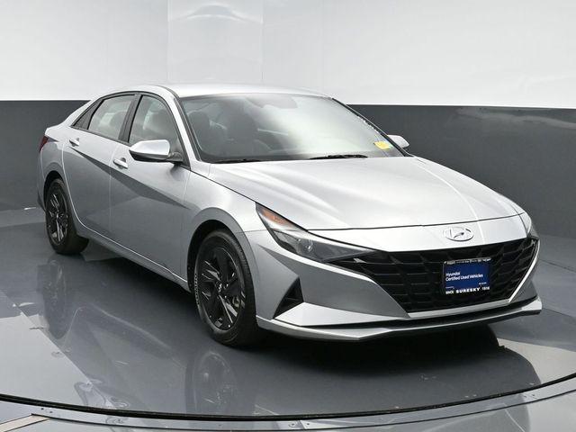 used 2022 Hyundai Elantra car