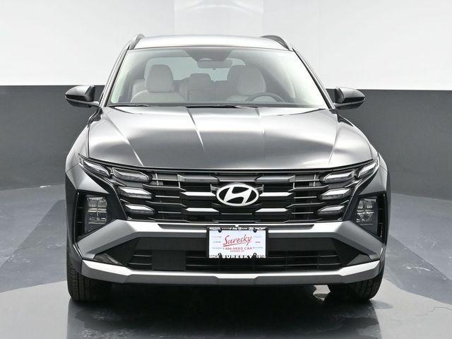 new 2025 Hyundai Tucson car, priced at $33,925