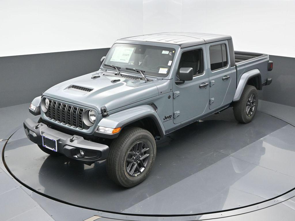 new 2025 Jeep Gladiator car, priced at $46,650
