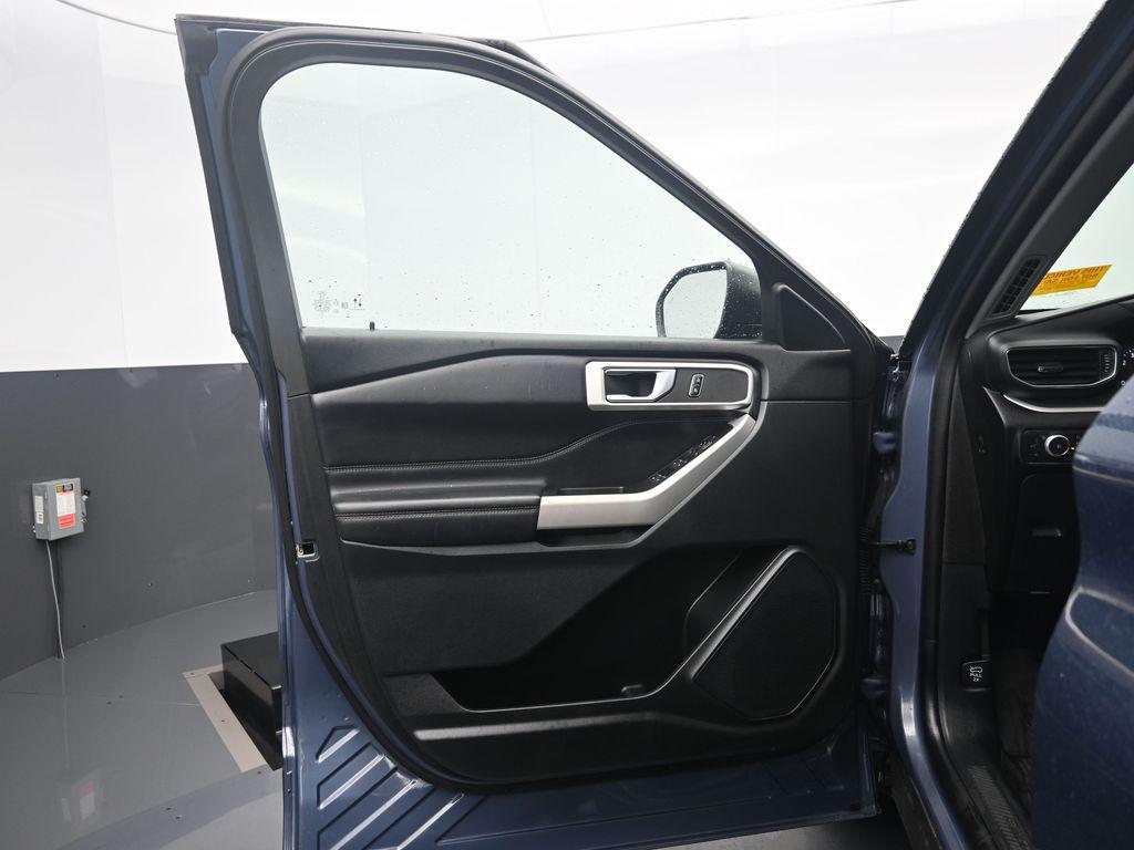 used 2021 Ford Explorer car, priced at $26,995