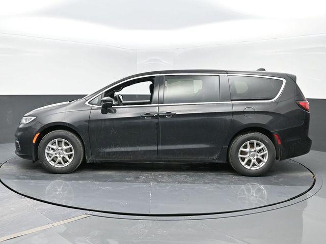 new 2025 Chrysler Pacifica car, priced at $44,145