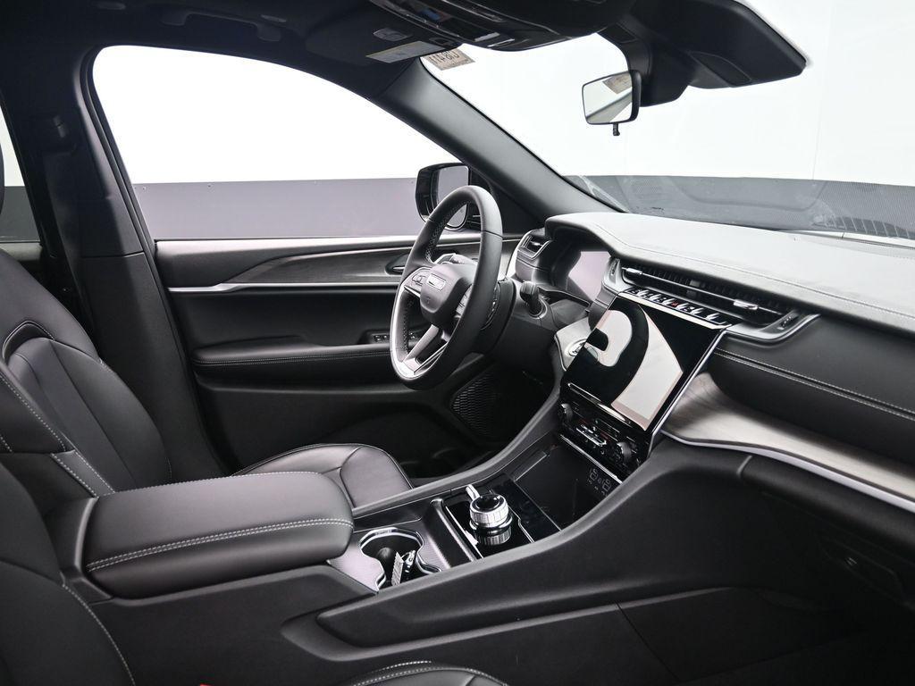 new 2025 Jeep Grand Cherokee L car, priced at $50,785