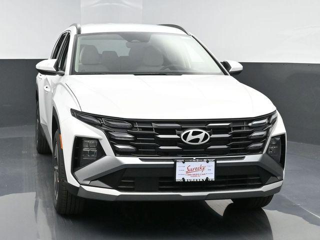 new 2025 Hyundai Tucson car, priced at $34,470