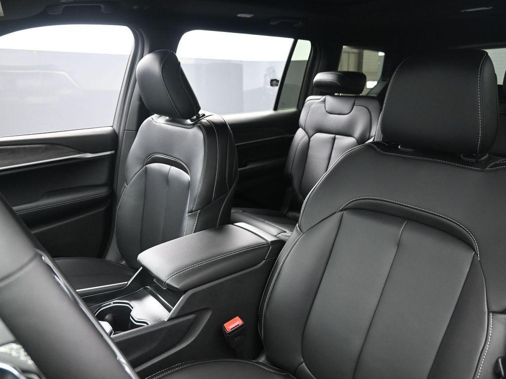 new 2025 Jeep Grand Cherokee L car, priced at $50,035
