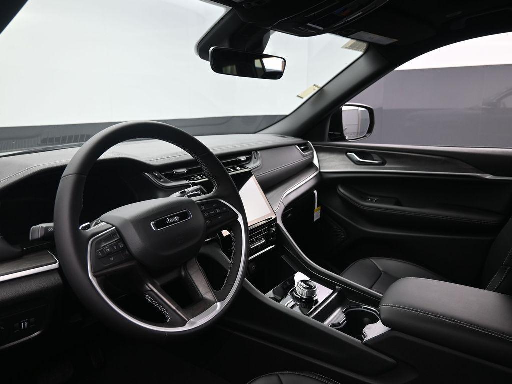 new 2025 Jeep Grand Cherokee L car, priced at $50,035