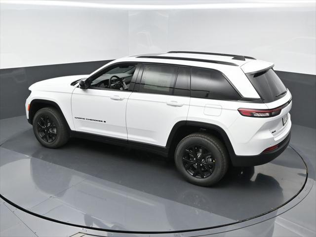 new 2025 Jeep Grand Cherokee car, priced at $46,135
