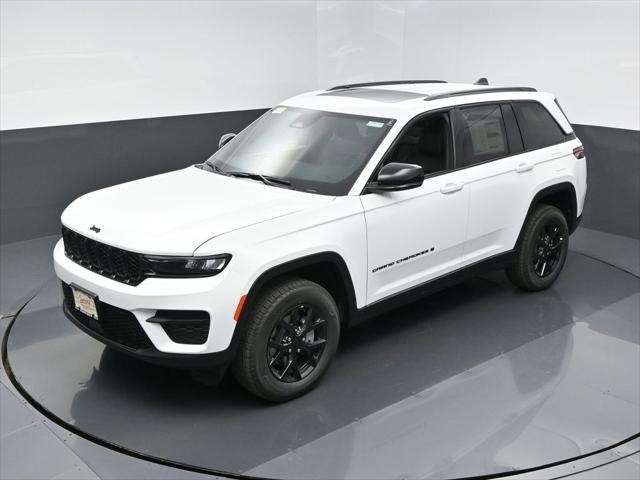 new 2025 Jeep Grand Cherokee car, priced at $46,135