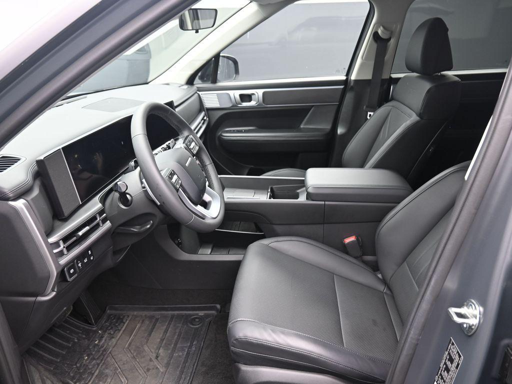 used 2025 Hyundai Santa Fe car, priced at $36,995