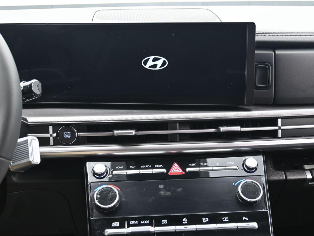 used 2025 Hyundai Santa Fe car, priced at $36,995